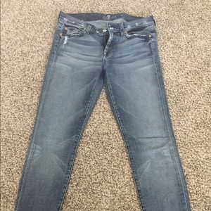 7 for all Mankind cropped skinny jeans! Size 29!